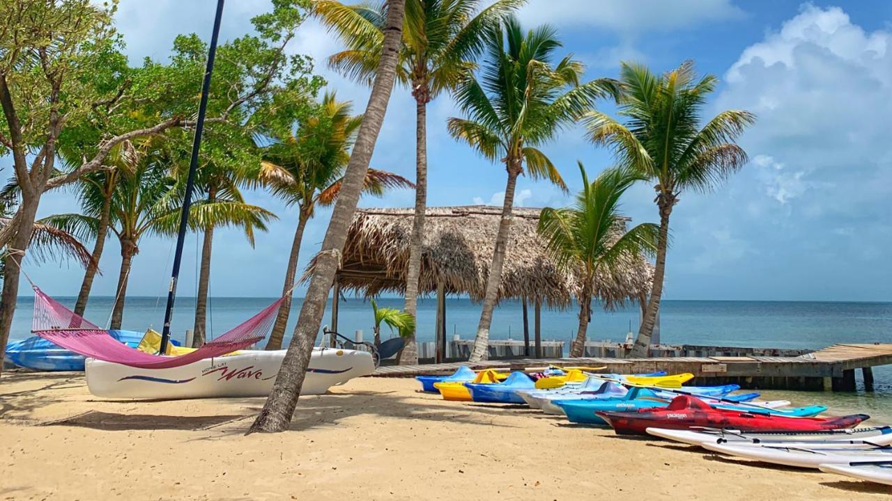 Thatch Caye Resort A Muy'Ono Resort Hopkins Eksteriør billede
