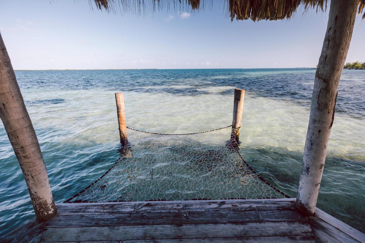 Thatch Caye Resort A Muy'Ono Resort Hopkins Eksteriør billede