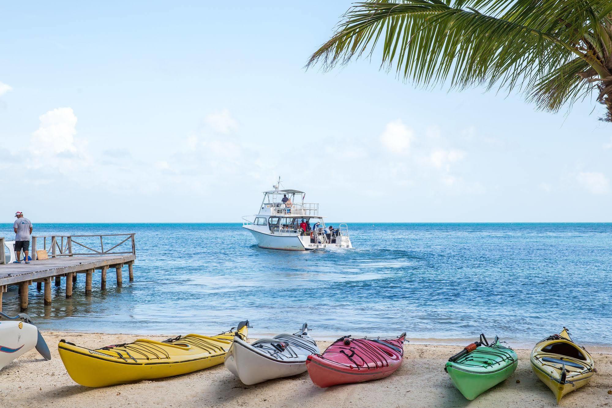 Thatch Caye Resort A Muy'Ono Resort Hopkins Eksteriør billede