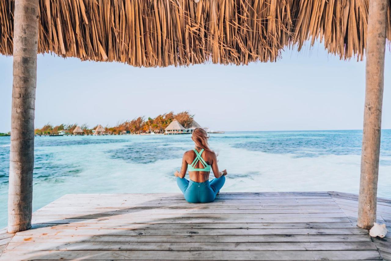 Thatch Caye Resort A Muy'Ono Resort Hopkins Eksteriør billede