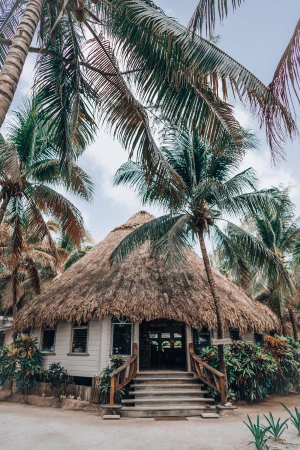 Thatch Caye Resort A Muy'Ono Resort Hopkins Eksteriør billede
